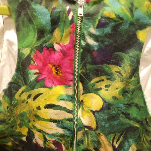 Floral fit and flare mini dress - Picture 3 of 5